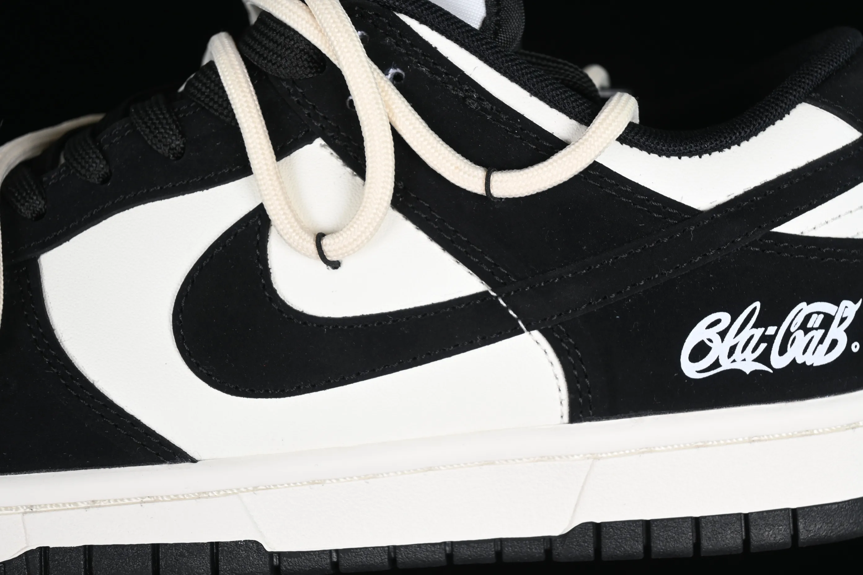 All Categories Nk SB Dunk Series Nk SB Dunk Low Low-top sneakers Nk Dunk Low Cocoa Bean BBL Mocha High Street Outdoor Coffee Dye SB Strap Low-top Casual Shoes DD1391-100